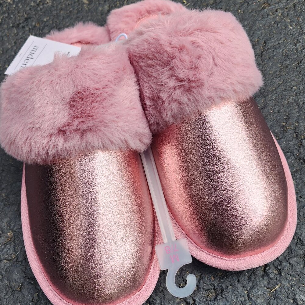 Rosegold Metallic Fuzzy House Shoes Slippers NWT NWTers